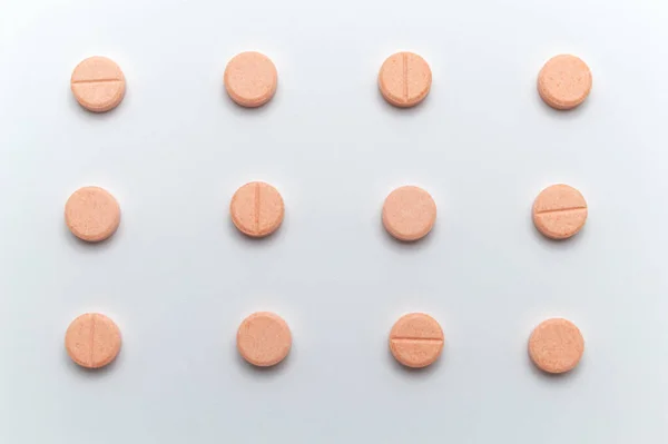 Leki Receptę Lek Tabletki Lub Tabletki Kolorze Pomarańczowym Białym Tle — Zdjęcie stockowe