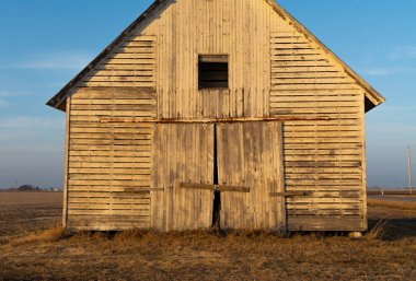 Orta batıdaki ahır.