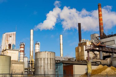 industriële schoorstenen