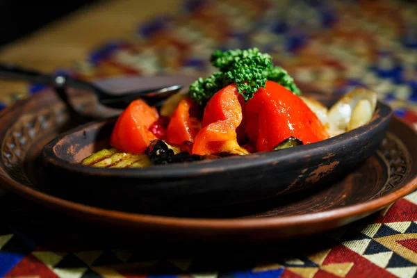 접시에 야채를 — 스톡 사진