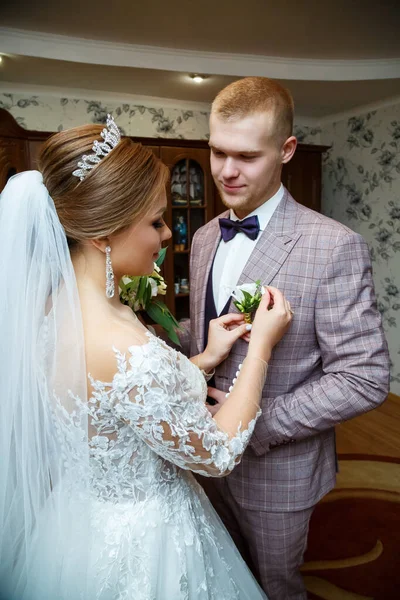 First Meeting Bride Groom Wedding Day — Stock Photo, Image