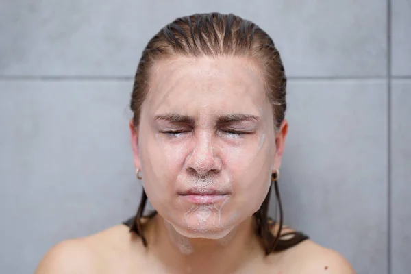 Face Skin Care Woman Applying Facial Cleanser Face Closeup Girl — Stock Photo, Image