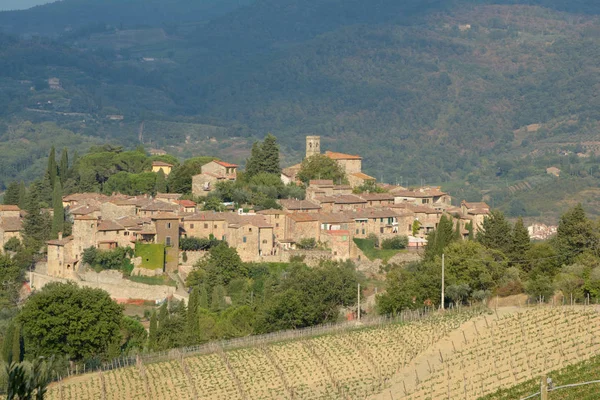 Velha cidade vintage na Toscana, Itália . — Fotografia de Stock