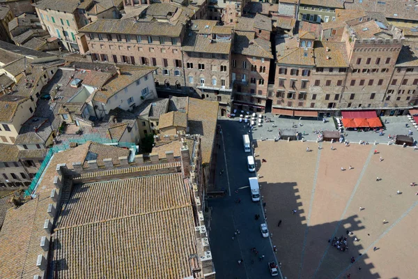 Vista aérea de Piazza del Campo en Siena ciudad en Toscana, Italia . — Foto de Stock