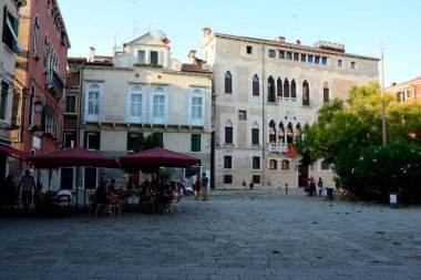 Venedik Meydanı, İtalya