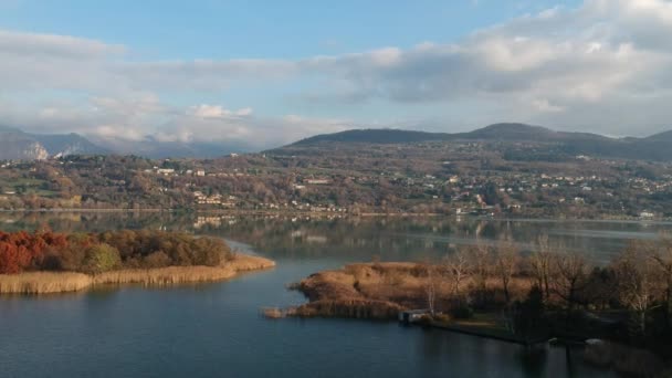 Lago Annone Paisaje Otoño — Vídeo de stock