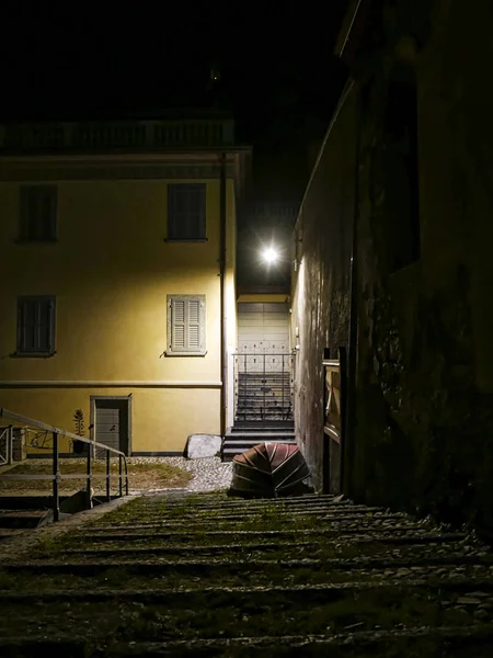 Night scene in Nesso a village on Lake Como — ストック写真