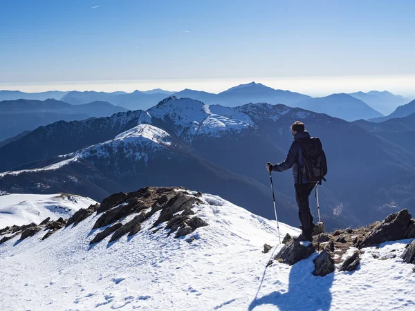 Trekking-Szene in den italienischen Alpen — Stockfoto