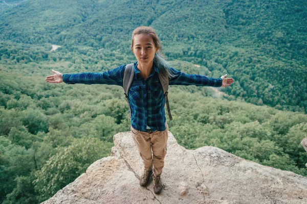 Happy female hiker — Stock Photo, Image