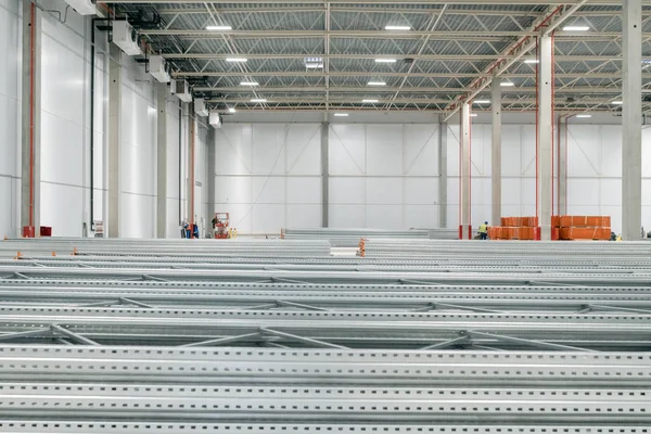 new large warehouse Construction Materials