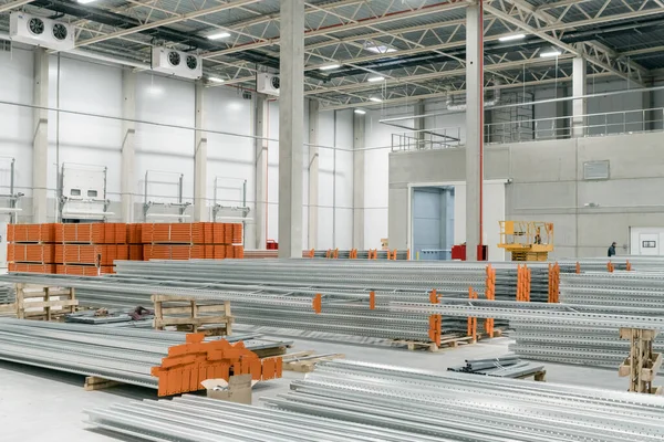 new large warehouse Construction Materials