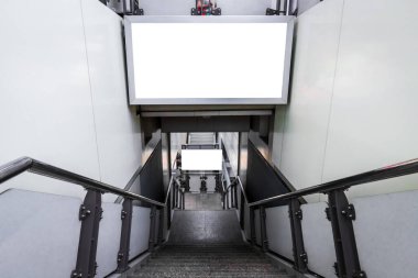 Müşteri bilgileri için boş reklam panosu hazır.