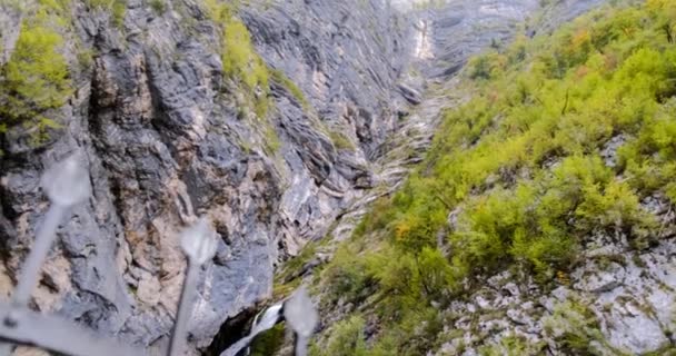 Водоспад, Слап Савиця, Національний парк Триглав, — стокове відео