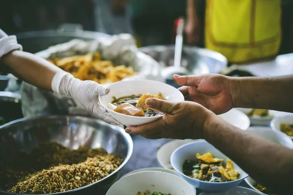 Concepto Necesidades Alimentarias Escasez Alimentos Distribución Gratuita Alimentos Los Pobres — Foto de Stock