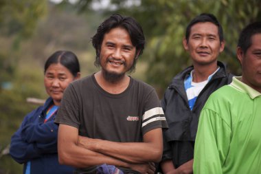 Mae Hae Noi Omkoi Chiang Tayland - 10 Ocak 2019: Köylüler ve çocuklar Omkoi Bölgesi Chiangmai Eyaleti 'nde düzenlenen yıllık Çocuk Günü etkinliğine katıldılar.