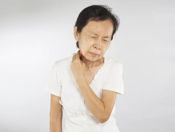 Idade Asiático Mulher Sentir Pescoço Muscular Dor — Fotografia de Stock