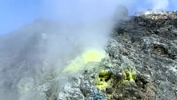 La vista del vulcano Sibayak nell'isola di Sumatra, Indonesia — Video Stock