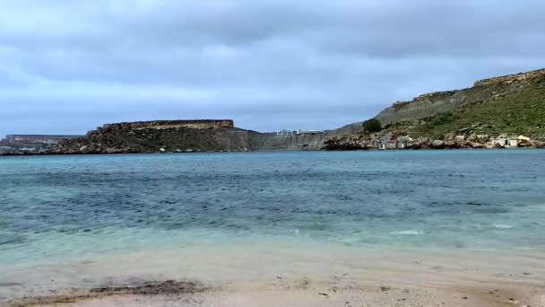 Maltańskie krajobrazy morskie. Piękne krajobrazy wyspy Malta. — Wideo stockowe