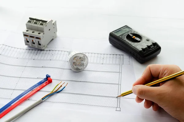 Elektrik Sistemi Kablo Kablo Bağlantıları Şalterler Öncü Ampul Voltmetre Için — Stok fotoğraf