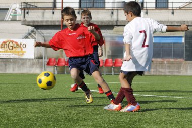 Brescia, İtalya - 07 Ekim 2017: çocuklar Şampiyonası'nda genç futbolcular için oyun