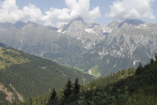 Pohled Alpské Hory Severní Itálii — Stock fotografie