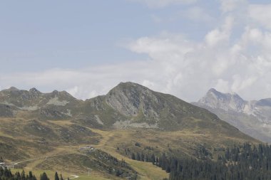 Alp Dağları Kuzey İtalya'daki görünümünü
