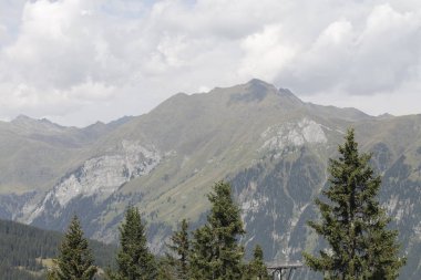 Alp Dağları Kuzey İtalya'daki görünümünü
