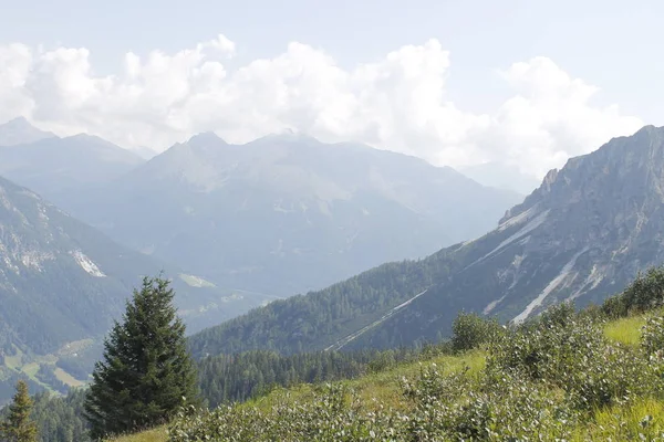 Vue Sur Les Montagnes Alpines Dans Nord Italie — Photo