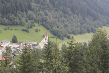 Alp Dağları Kuzey İtalya'daki görünümünü