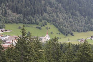 Alp Dağları Kuzey İtalya'daki görünümünü