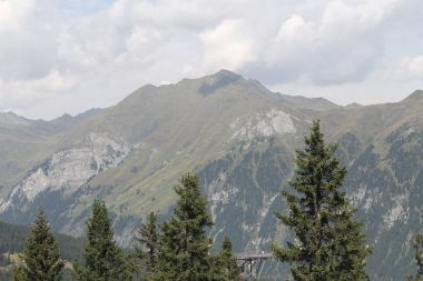 Alp Dağları Kuzey İtalya'daki görünümünü