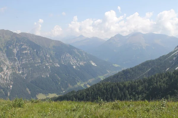 Vista Sulle Montagne Alpine Del Nord Italia — Foto Stock