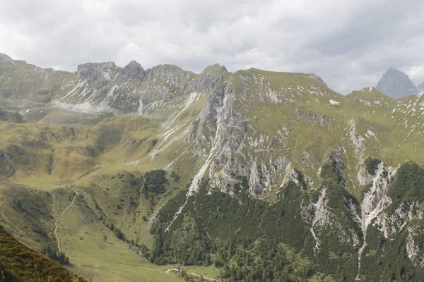Alp Dağları Kuzey Talya Daki Görünümünü — Stok fotoğraf
