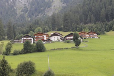 Alp Dağları Kuzey İtalya'daki görünümünü