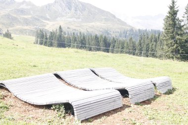 dağlarda Relax ahşap şezlong