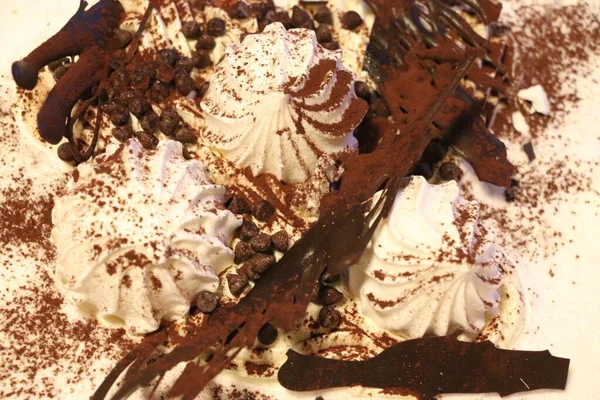 Pastel Merengue Con Crema Chocolate Comida Saludable —  Fotos de Stock