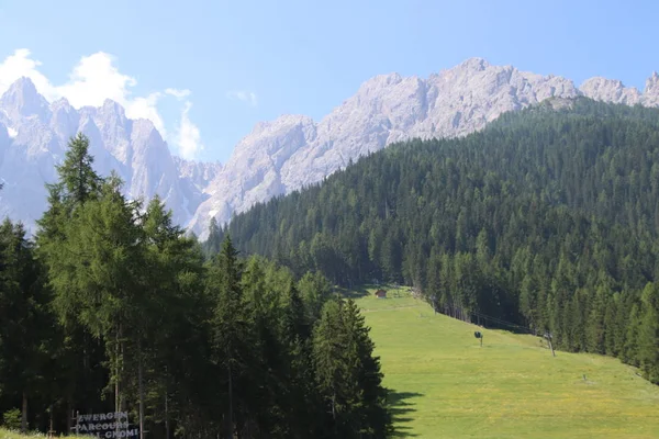 Widok Słynne Szczyty Dolomitów Lecie Dolomity Grupy Brenta Włochy — Zdjęcie stockowe