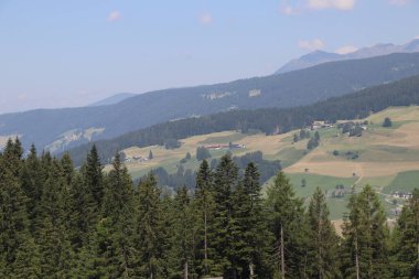 Güney Tyrol 'deki Vadi Manzaraları, Trentino Alto Adige, İtalya