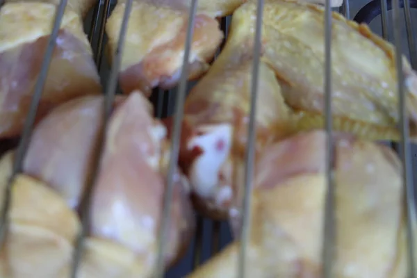 Ανάμεικτη Σχάρα Κοτόπουλο Μαγειρεμένο Στο Μπάρμπεκιου — Φωτογραφία Αρχείου