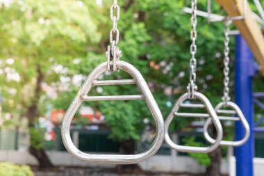 Tırmanmak için çelik halka