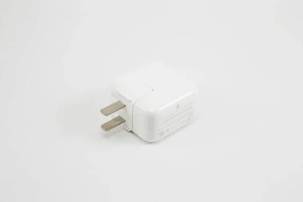 Adaptador de carregador USB da Apple — Fotografia de Stock