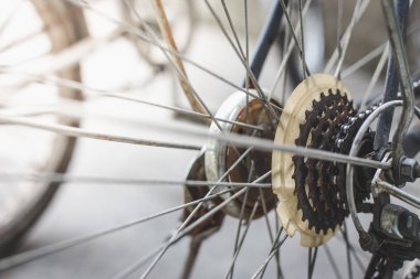 Eski motorun vitesi yakın.