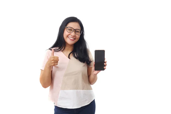 Beautiful Girl Asia Smiles Happily Showing Her Smartphone Blank Screen — Stock Photo, Image