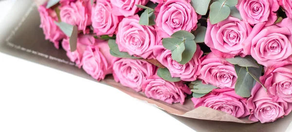 Зображення Букета Рожевих Троянд Білому Тлі — стокове фото