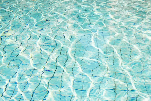 Blue surface in the pool Sky light. — Stock Photo, Image