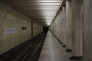 Moskova Büyükşehir, Zamoskvoretskaya hattı, Kolomenskaya istasyonu, 1969, 03.2020 'de açıldı.