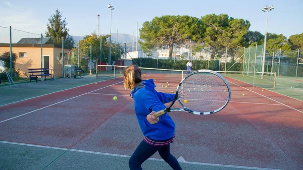 Tennisskola utomhus — Stockfoto