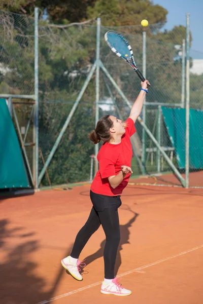 École de tennis en plein air — Photo