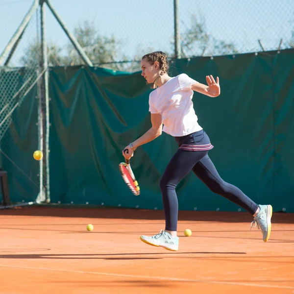 Tennisschool buiten — Stockfoto