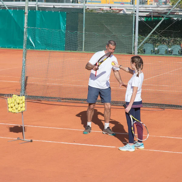 Escuela de tenis al aire libre —  Fotos de Stock